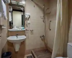 Durrat Al Eiman Hotel thumbnail